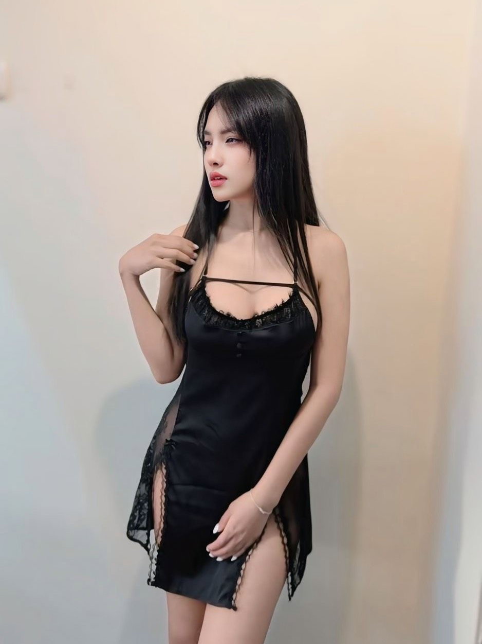 Violet, escort in Bangkok, photo 4 of 4