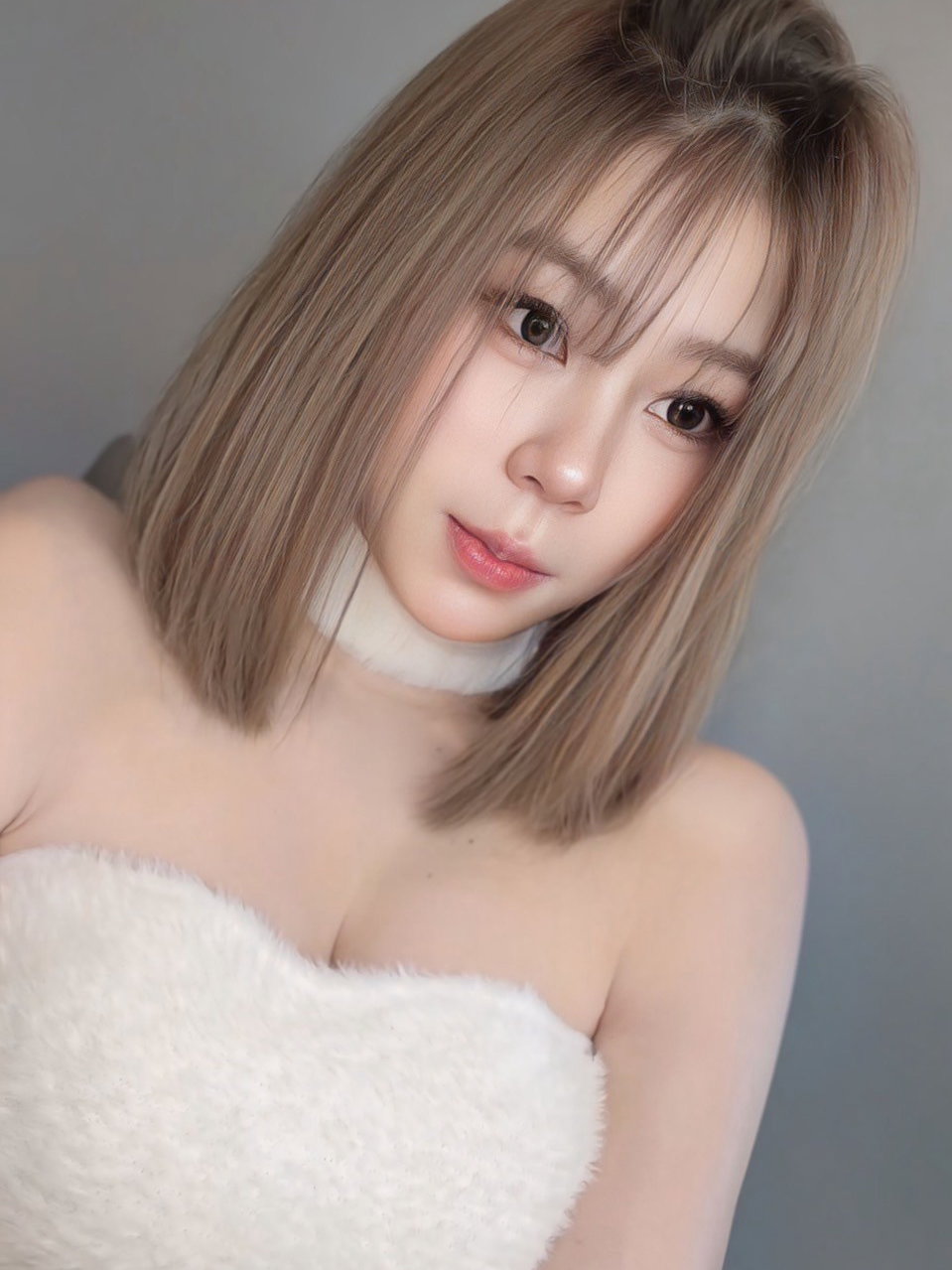 Jenny — photo 2 of 4